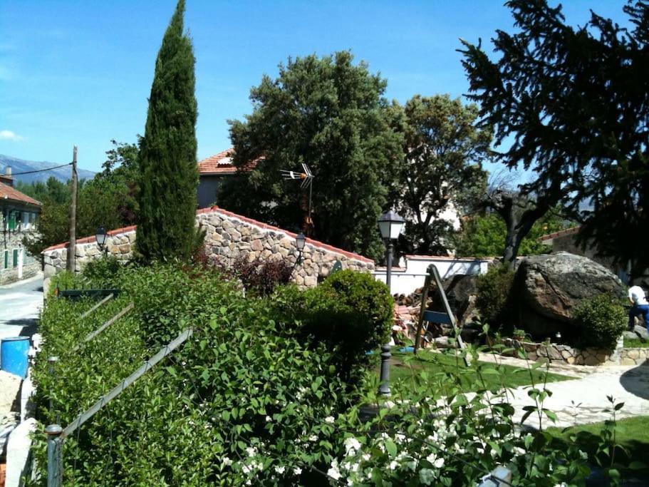 Villa Casa De Cucu Navaluenga Ávila Esterno foto