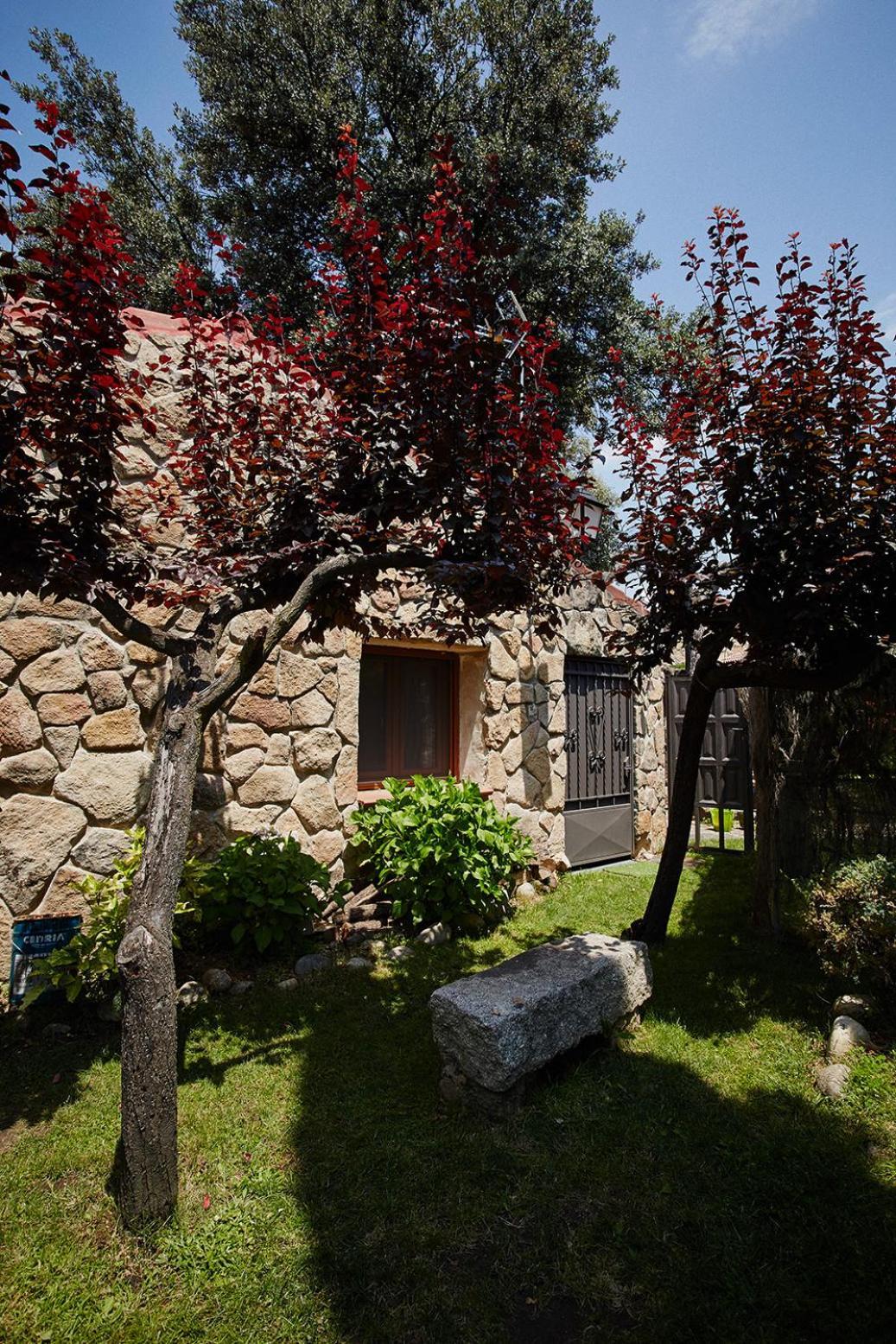 Villa Casa De Cucu Navaluenga Ávila Esterno foto